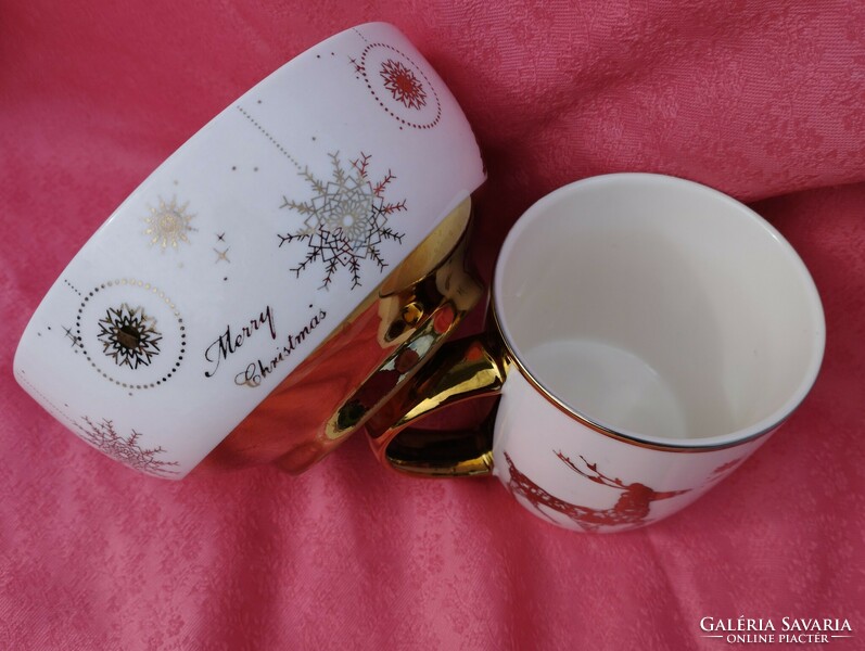 Porcelain mug and muesli bowl with Christmas pattern