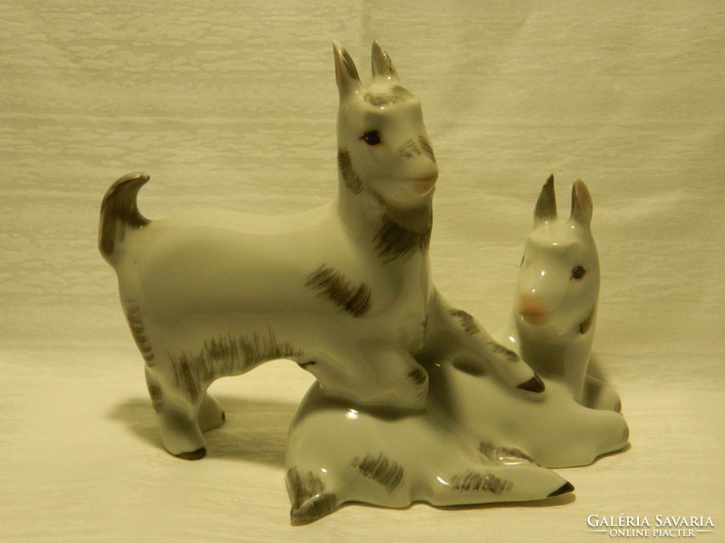 A rare pair of Zsolnay goats