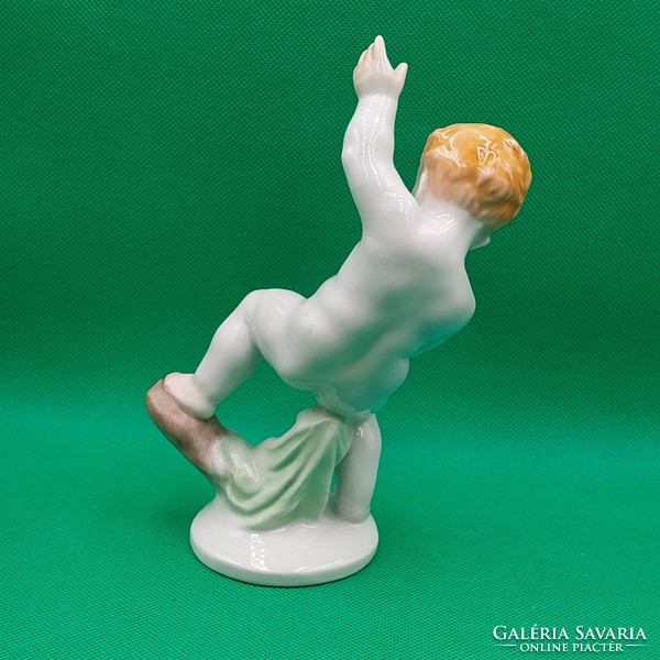 Nemes György Herendi Putto figura