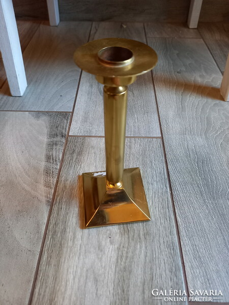 Graceful old copper candle holder (18.5x8 cm)
