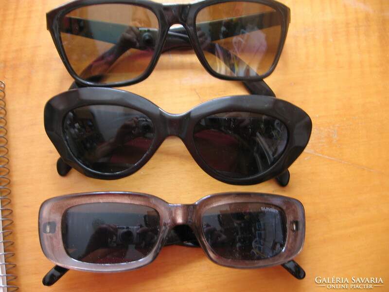 Retro women's sunglasses