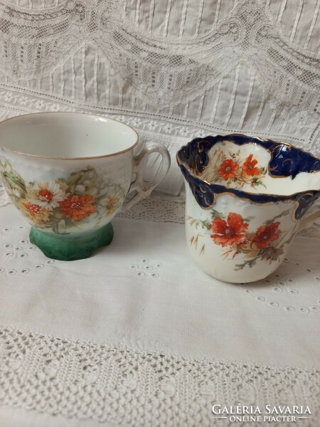 2 porcelain collector's cups
