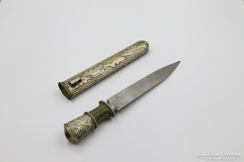19th century Tibetan dagger