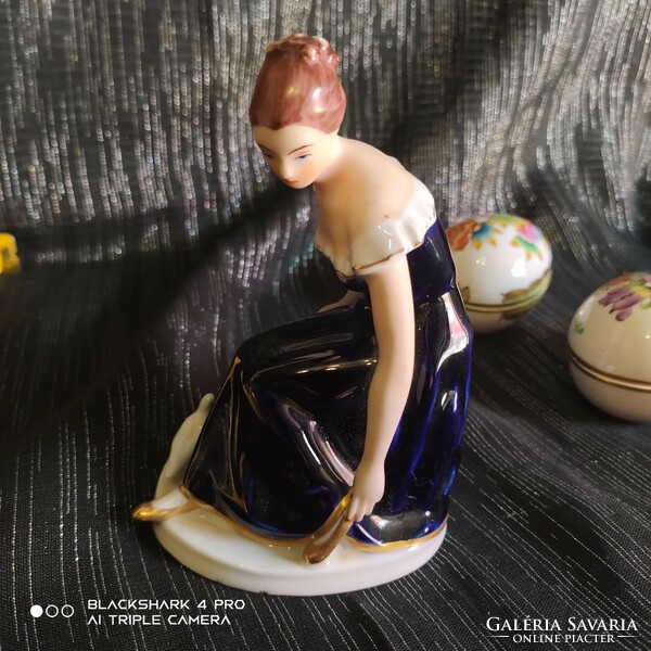 Vintage royal dux porcelain lady