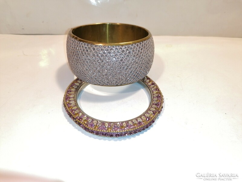 Two purple Indian bangles (566)