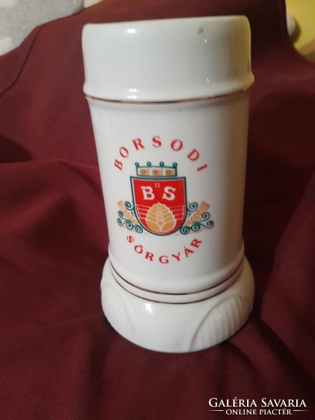 Borsodi beer mug is flawless