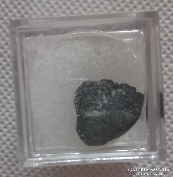 21. Mineral and rock sample sale black tourmaline /mineral samples /