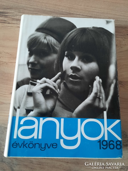 Lányok évkönyve 1968  - retro könyv