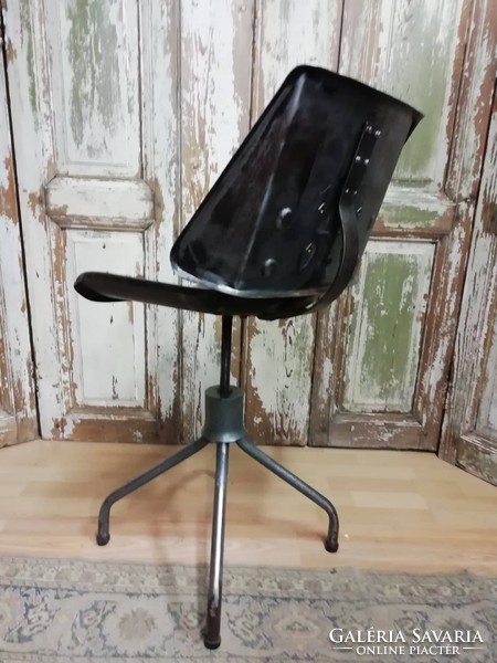 Industrial chair, old tractor seat converted into a chair, adjustable height metal chair, metal iron chair,