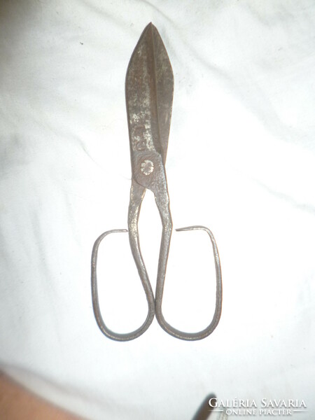 Antique wrought iron scissors