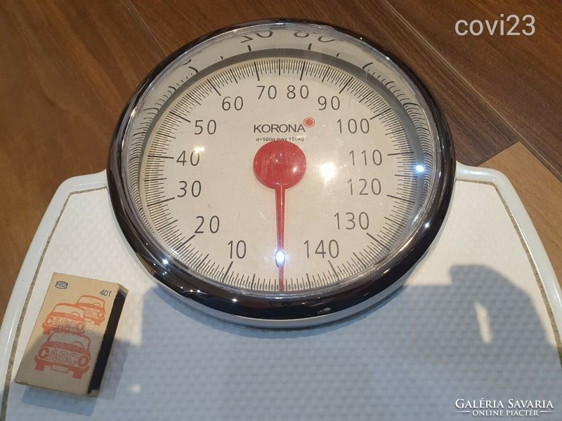 Retro analog mechanical personal scale for adults as well