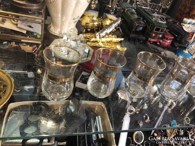 Tea set, vintage glass with small trays, small spoons, for 6 people.