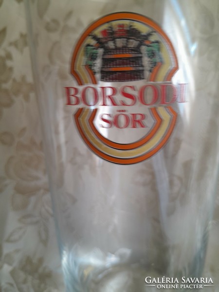 Borsodi sör  gyüjtöi  pohár hibatlan