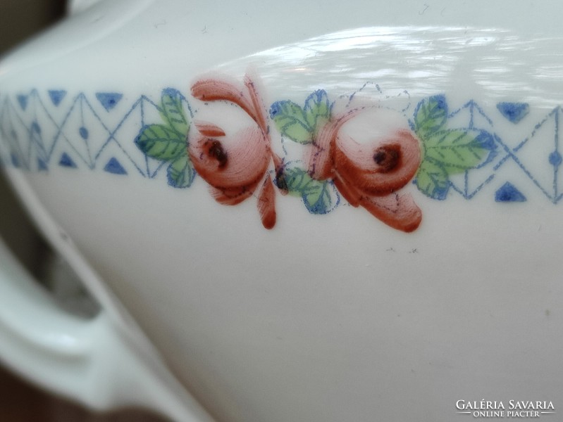 Gyönyörű geometrikus bordűröves apró virággal tűzdelt antik porcelán szószos kiöntő