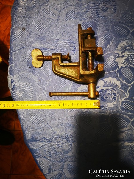 Antique tool cast iron vise clamp