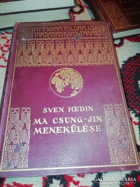 A magyar földrajzi társaság könyvtára Sven Hedin Ma Csung-Jin Menekülése