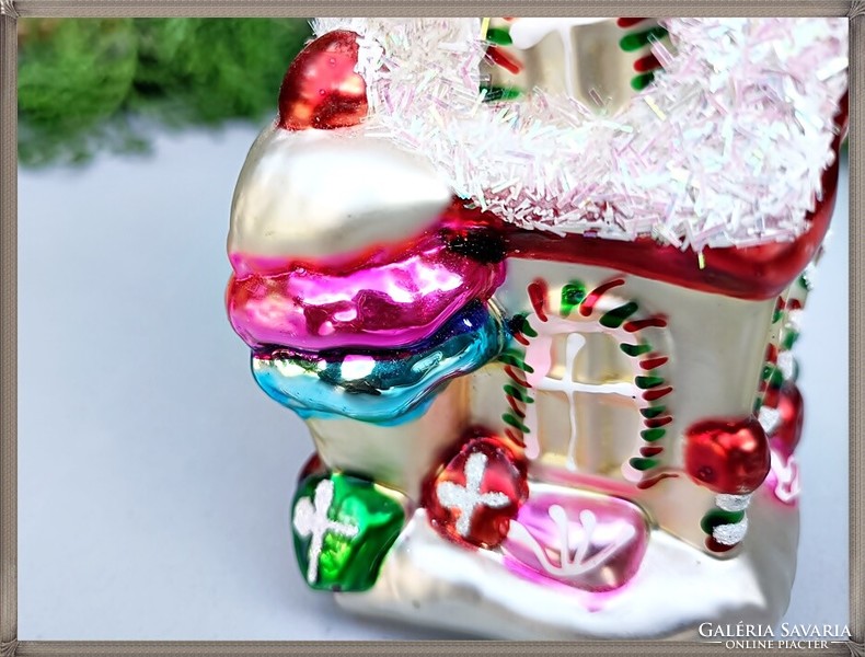 Szép színes, festett, nagyméretű, ház formájú, üveg karácsonyfadísz.