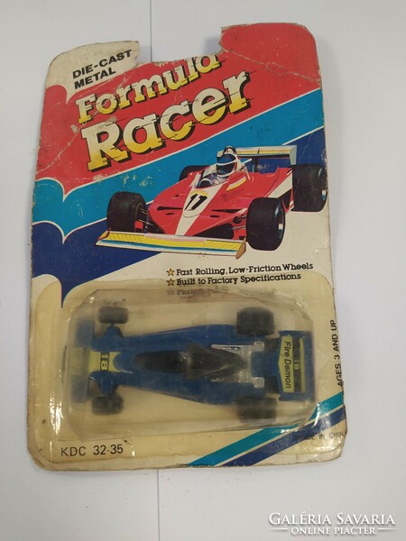Retro formula racer game car
