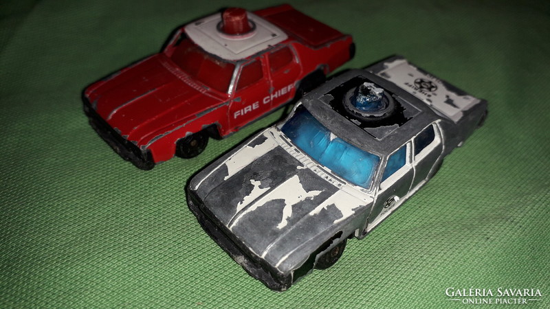 1980s metal matchbox button metal cars (1 firefighter + 1 policeman) metal cars as shown in the pictures