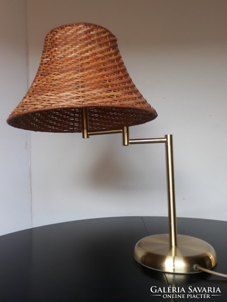 Scandinavian design rattan table lamp with folding stem