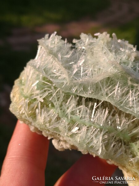 Gyönyörű, ritka gipszkristály csoport, ásvány
