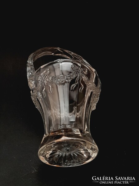 Rózsás, rózsa girlandos üveg kosár, vitrindísz, 17 cm