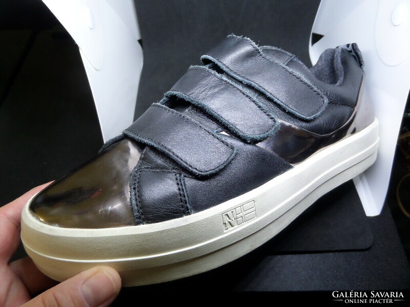 Napapijri (original) size 40 uk7 size bth: 25.5 cm women's luxury butter soft shoes