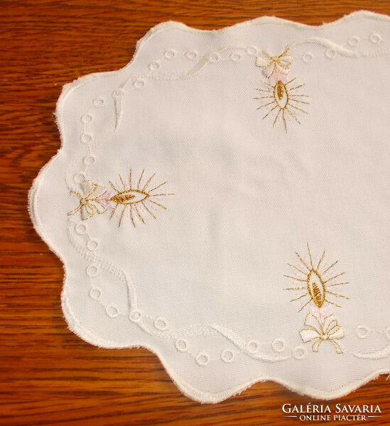 Christmas tablecloth embroidered with silk. 2 pcs.