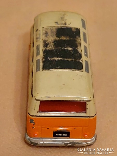 Volkswagen Samba Hippibusz modell.Dombormintás logóval,nem levonóval.
