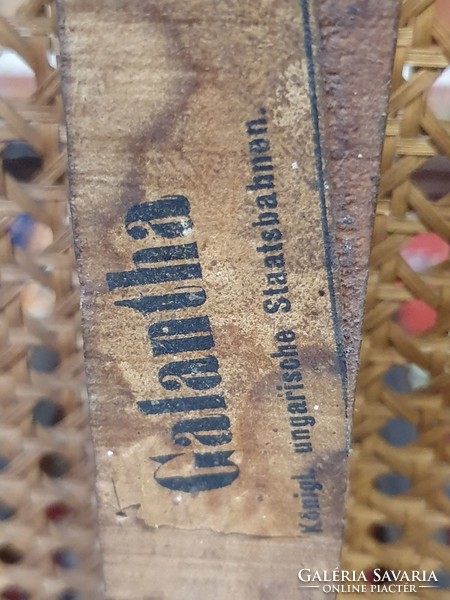 Original marked Viennese thonet wien armrest bench