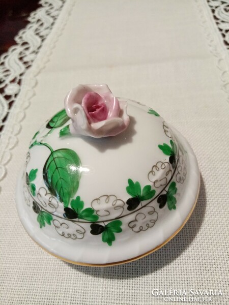 Parsley-patterned Herend porcelain tea / coffee green - white pot lid - damaged