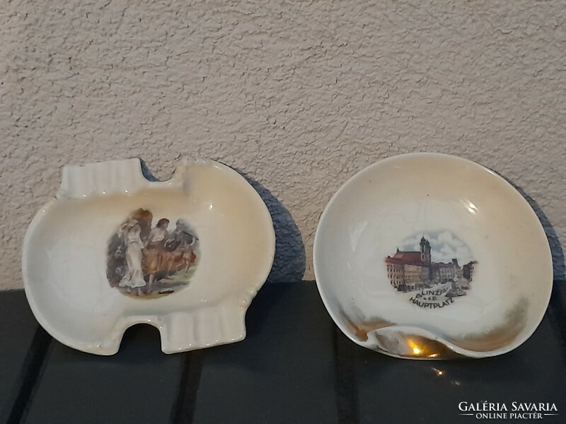 2 beautiful antique Viennese porcelain ashtrays