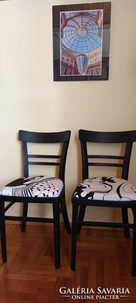 2 Retro chairs