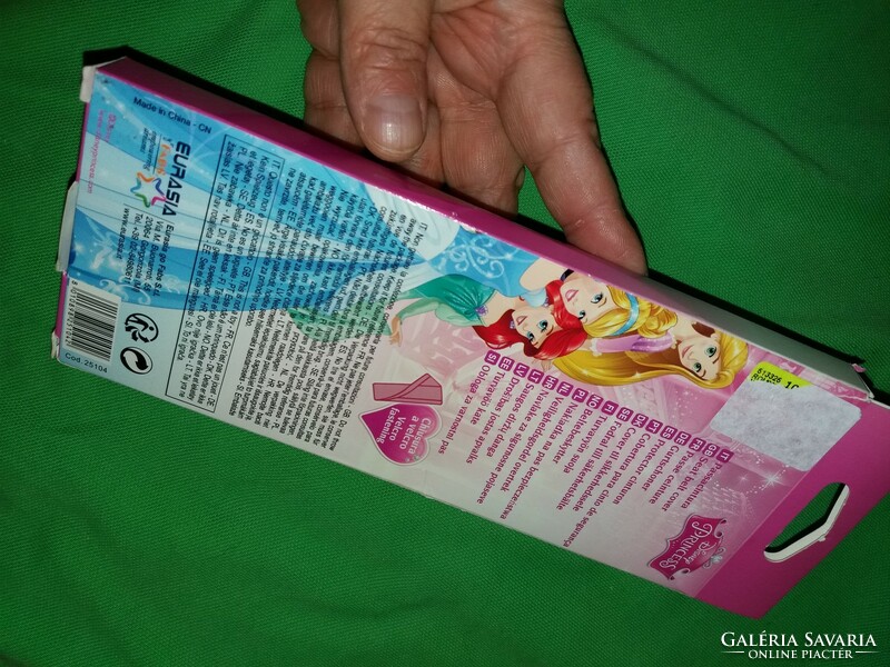 Eredeti Disney Hercegnős övcsatvédő kis Hercegnők részére dobozával használatlan a képek szerint