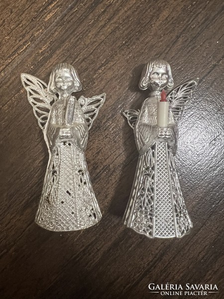 Két ezüst csipkézett angyal karácsonyfadísz sérült