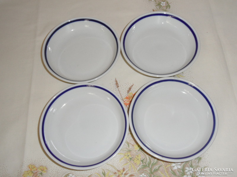 Zsolnay porcelain bowl (4 pcs.)