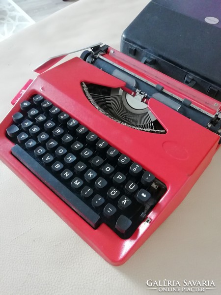 Hercules 100 typewriter