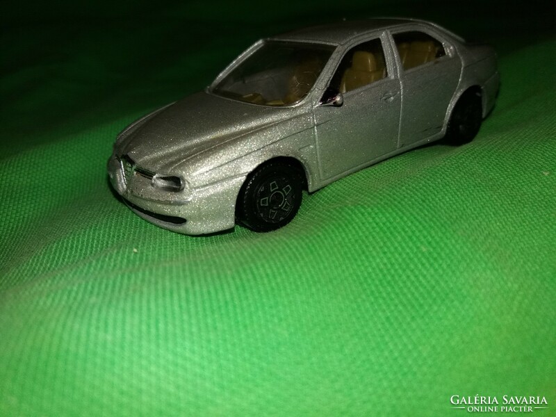Burago alfa romeo 156t metal model small car 1:43 very nice condition according to the pictures