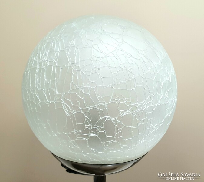 Dekoratív art deco asztali lámpa