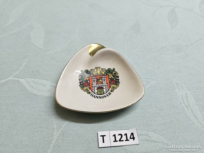T1214 Bavaria Hannover mintás kistálka 8 cm