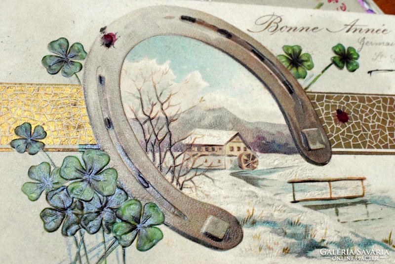 Antik dombornyomott Újévi üdvözlő litho képeslap - szerencsepatkó 4levelű lóhere katica tájkép