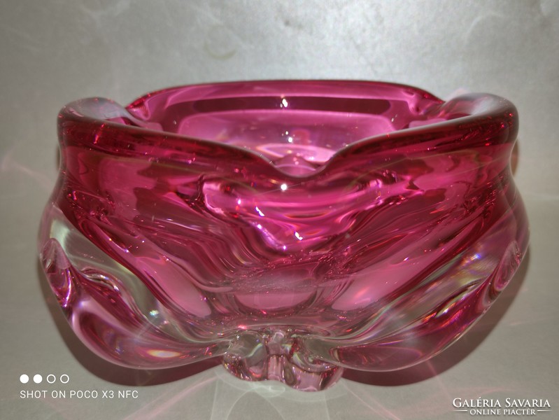 Czech pink glass ashtray cigar ashtray or offering bowl