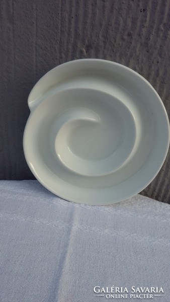 White porcelain serving bowl, bowl