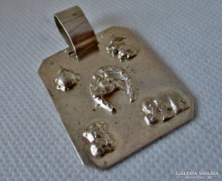 Beautiful big lucky horseshoe silver pendant