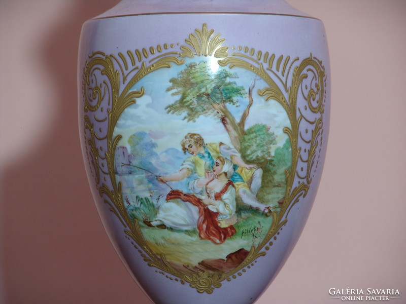 Grandiózus dekoratív francia porcelán petróleum lámpa
