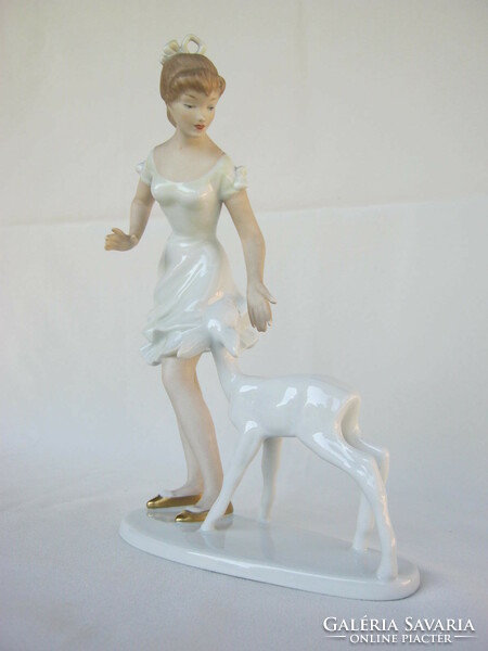 Wallendorf porcelán lány őzikével