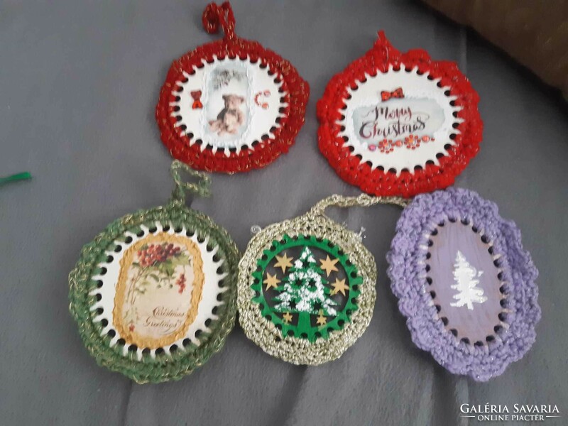 Crocheted Christmas tree decoration set of 5 pieces