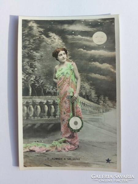 Old postcard photo postcard lady moon v.