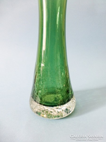 Ritka zöld karcagi fátyolüveg váza