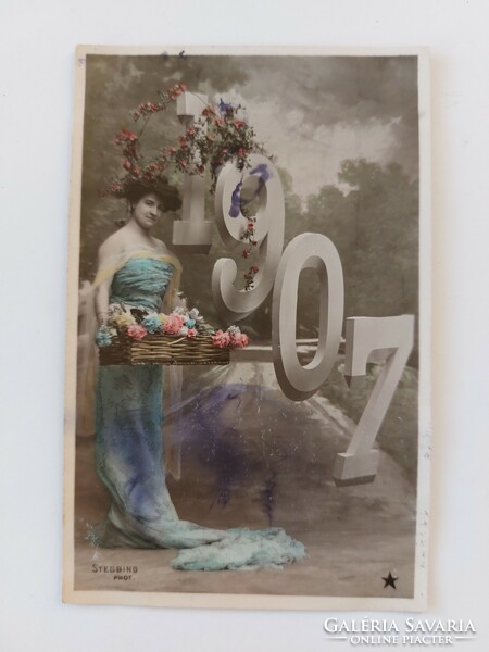 Régi képeslap 1907 fotó levelezőlap hölgy